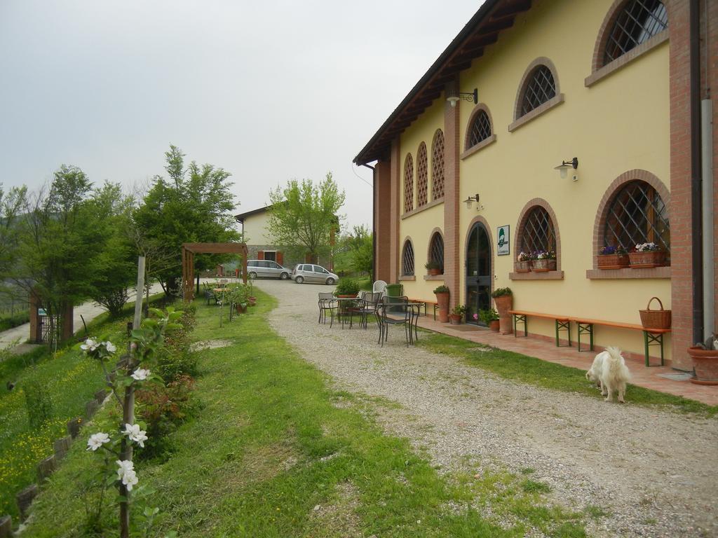 La Colombarola Agriturismo Farneto Bagian luar foto