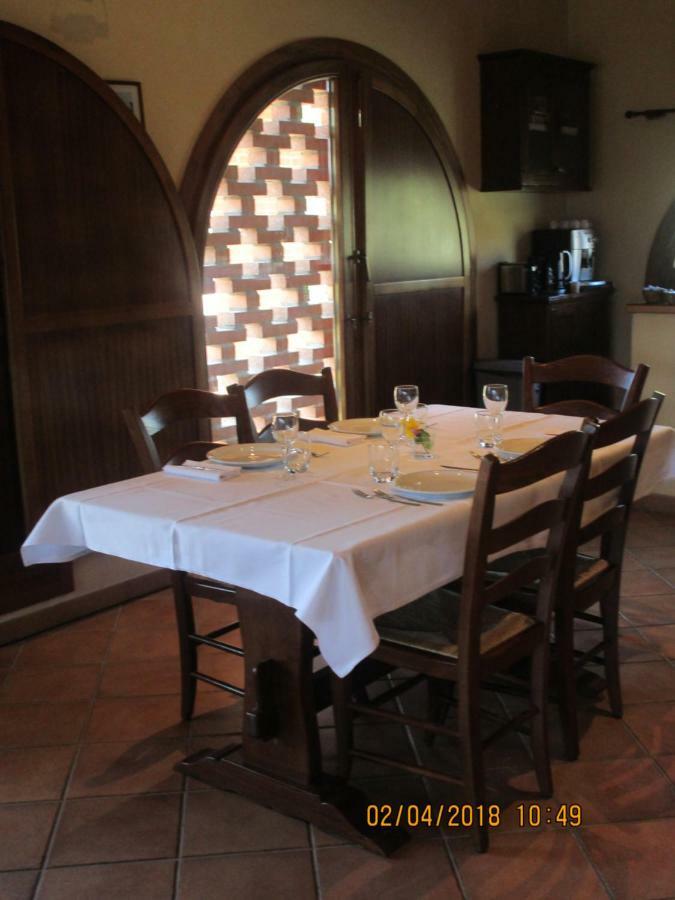La Colombarola Agriturismo Farneto Bagian luar foto