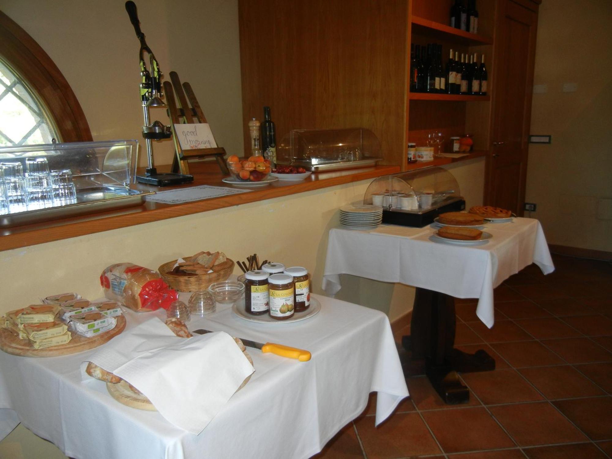 La Colombarola Agriturismo Farneto Bagian luar foto