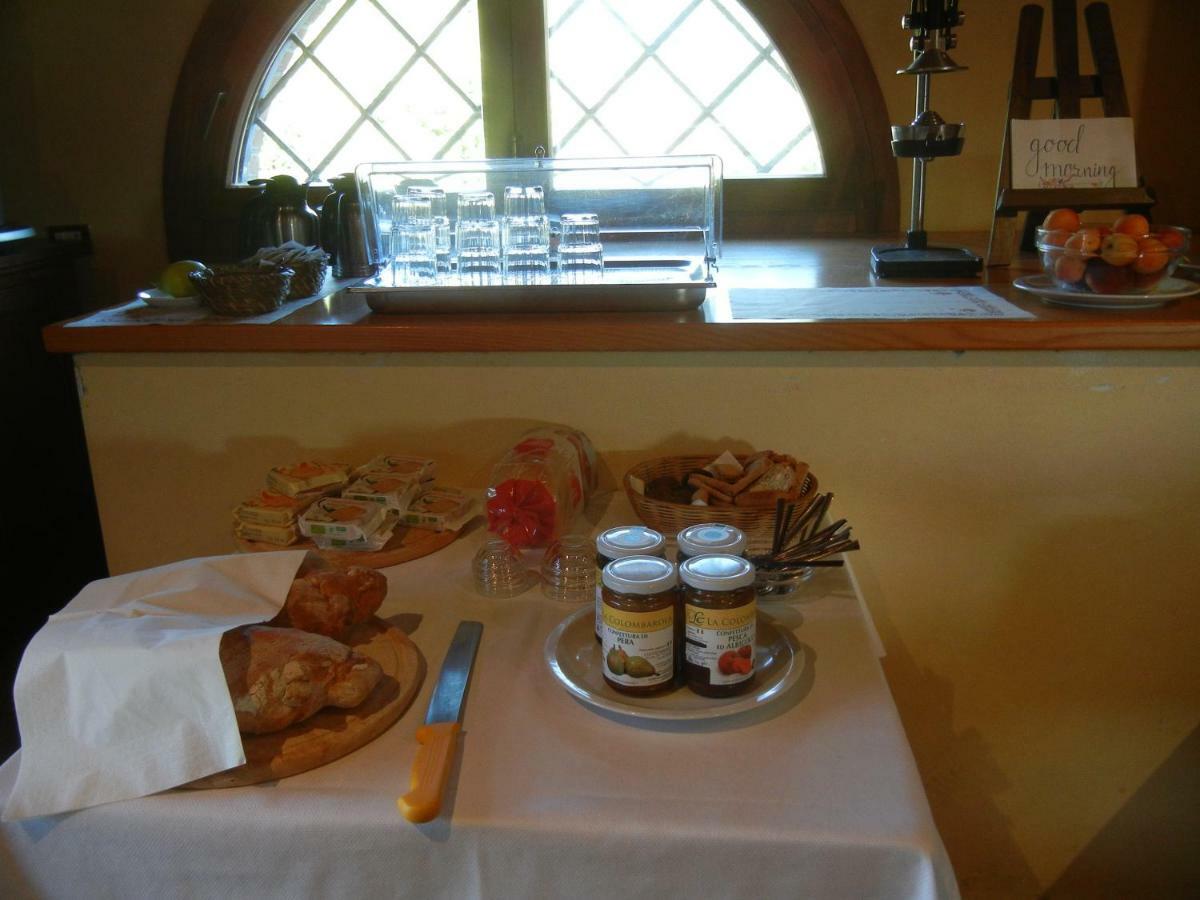 La Colombarola Agriturismo Farneto Bagian luar foto